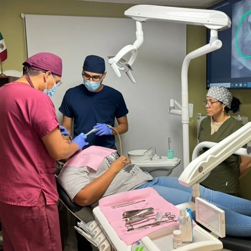 Atención dental en la clínica Odontología Integral